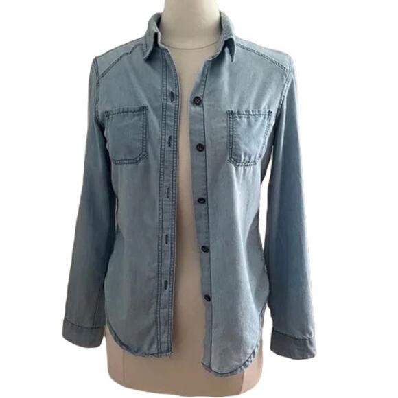 Penelope Project Tops - Button Up / Sheer Lace Back